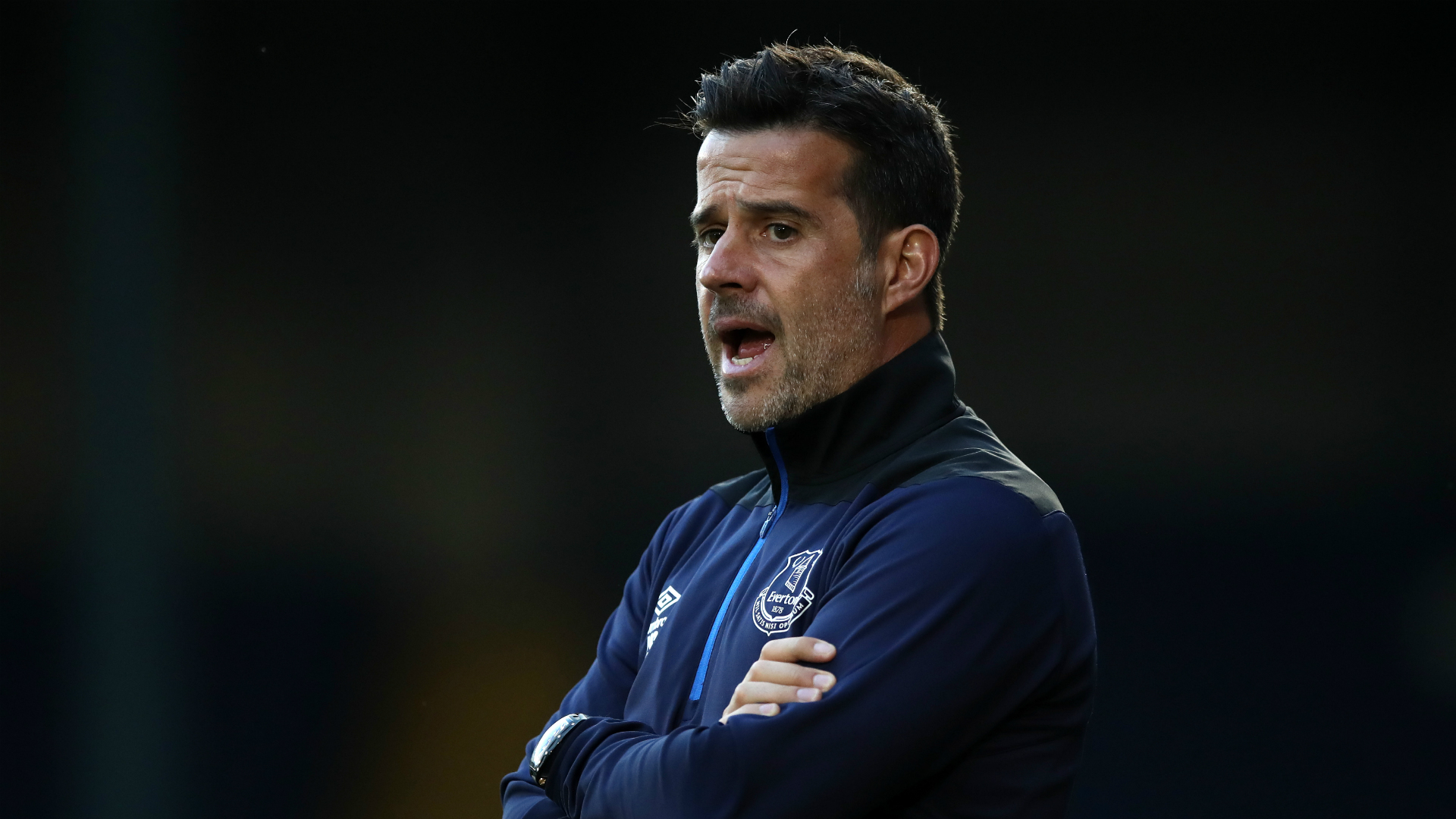 中脱颖而出 中脱颖而出